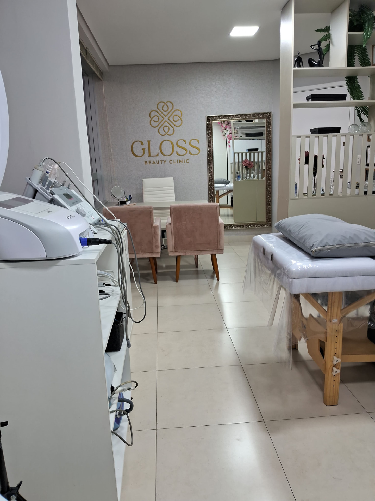 Unidade 01 da Gloss Beauty Clinic — ambiente 3